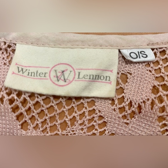 Boho lace poncho - Picture 3 of 3